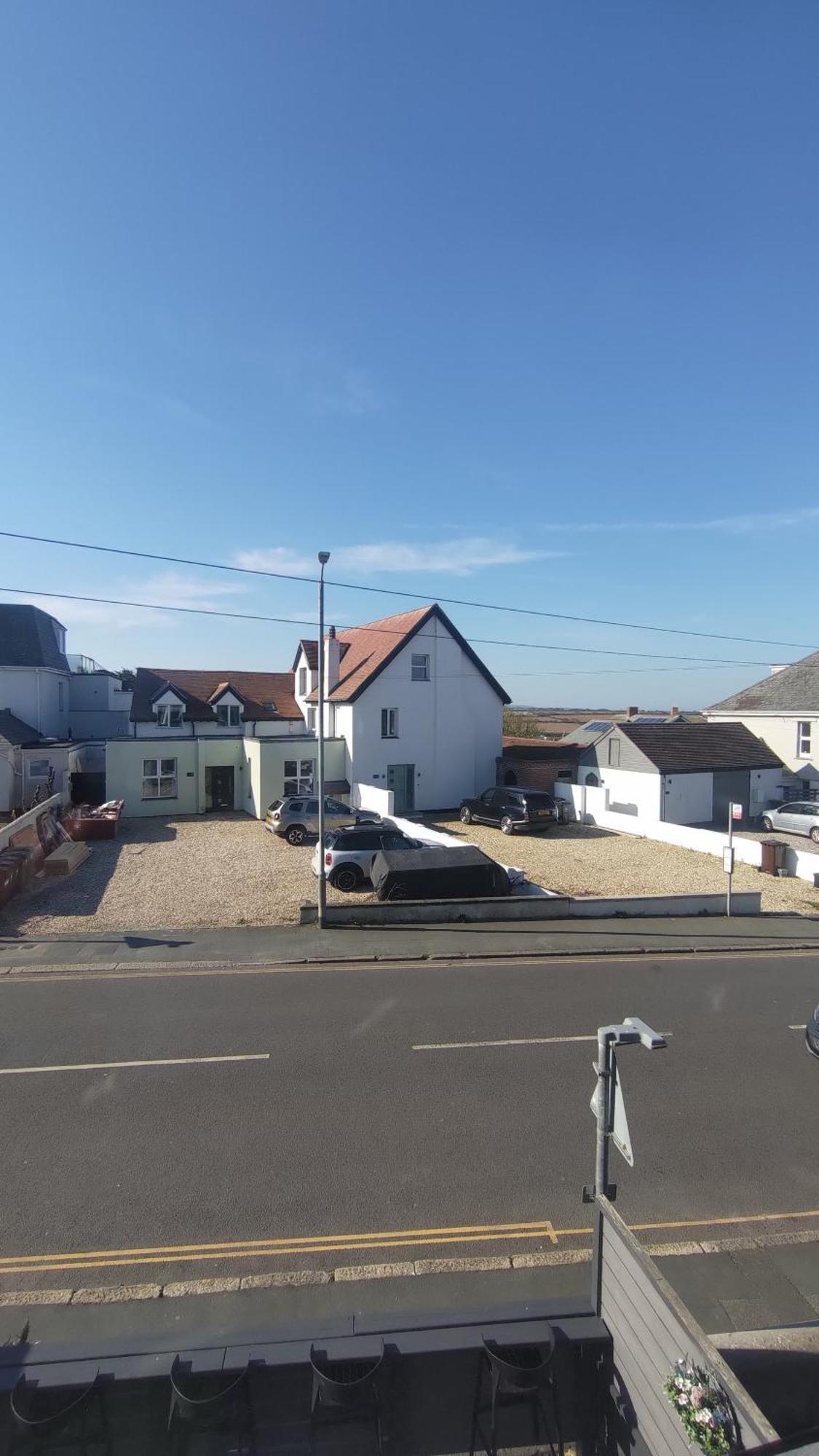 Shore Lodge New Quay エクステリア 写真